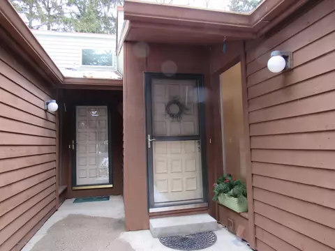 1196 Academic Way, Haslett, MI 48840 photo 2