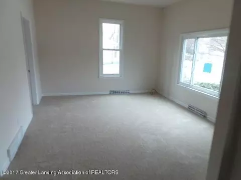 802 High St, Williamston, MI 48895 photo 4
