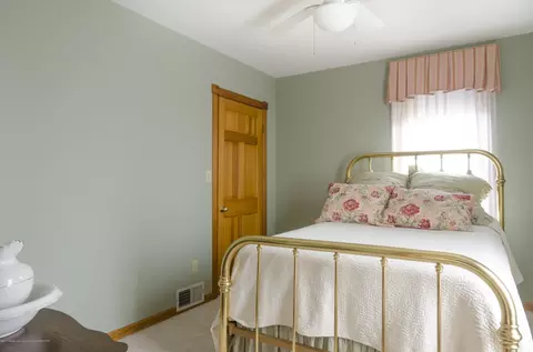 322 E Washington, Dimondale, MI 48821 photo 27