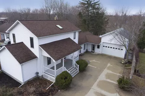 322 E Washington, Dimondale, MI 48821 photo 3