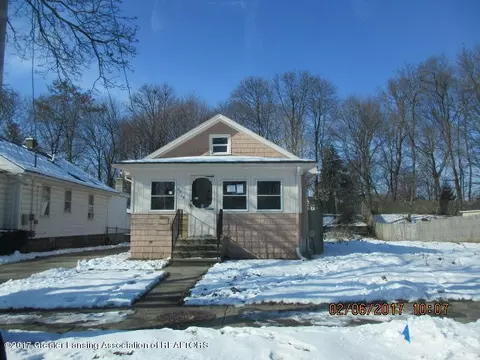2218 Forest Ave, Lansing, MI 48910 photo 1
