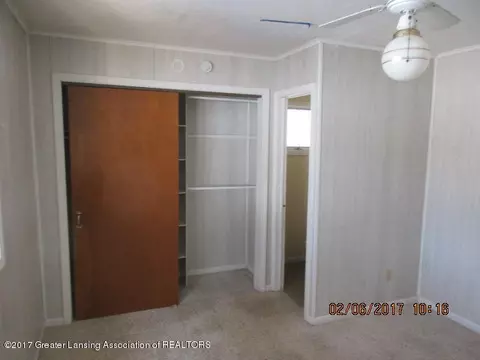 2218 Forest Ave, Lansing, MI 48910 photo 9