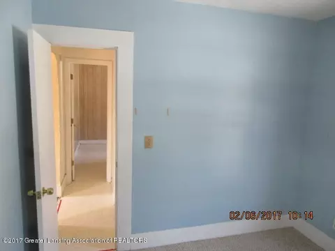 2218 Forest Ave, Lansing, MI 48910 photo 5