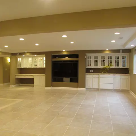 2014 Birch Bluff Dr, Okemos, MI 48864 photo 25