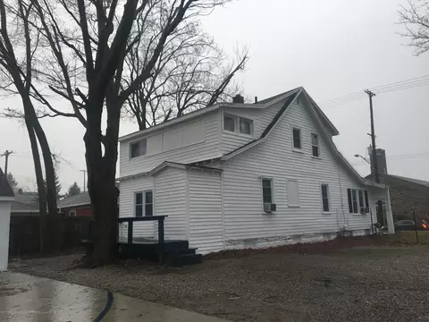 548 E Mount Hope Ave, Lansing, MI 48910 photo 3