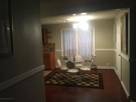 548 E Mount Hope Ave, Lansing, MI 48910 photo 15