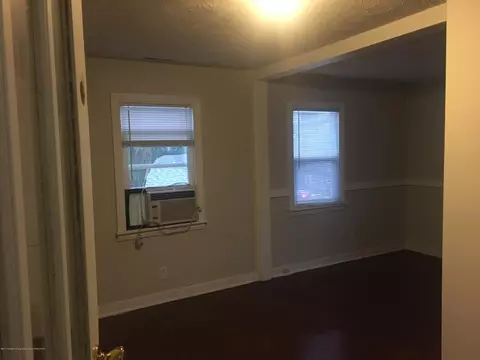 548 E Mount Hope Ave, Lansing, MI 48910 photo 5