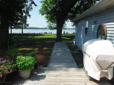 6177 E Lake Dr, Haslett, MI 48840 photo 22