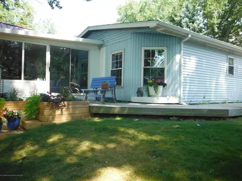 6177 E Lake Dr, Haslett, MI 48840 photo 24