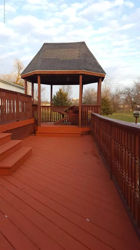 4221 W Britton Rd, Perry, MI 48872 photo 25