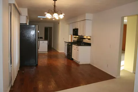 3906 Binghampton, Okemos, MI 48864 photo 6