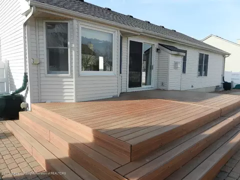 12397 Sea Pines Dr, Dewitt, MI 48820 photo 17