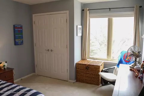 16920 Cedarbrook Dr, Haslett, MI 48840 photo 23