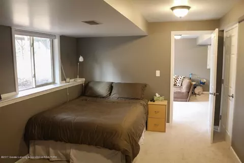 16920 Cedarbrook Dr, Haslett, MI 48840 photo 27