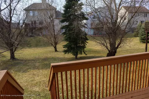 16920 Cedarbrook Dr, Haslett, MI 48840 photo 29