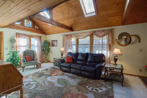 3486 W Howe Rd, Dewitt, MI 48820 photo 4