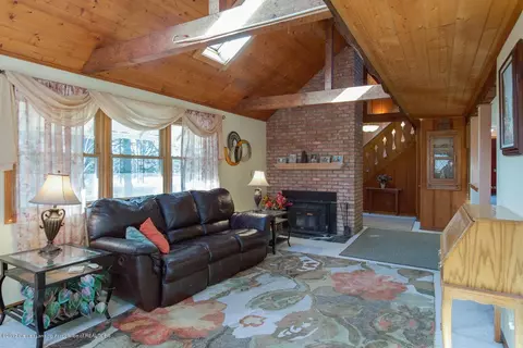 3486 W Howe Rd, Dewitt, MI 48820 photo 5