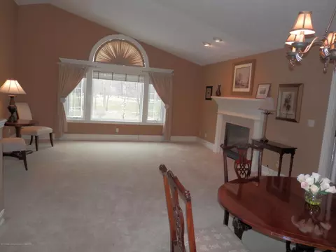 15353 Classic Dr, Bath, MI 48808 photo 11