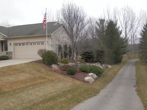 15353 Classic Dr, Bath, MI 48808 photo 45