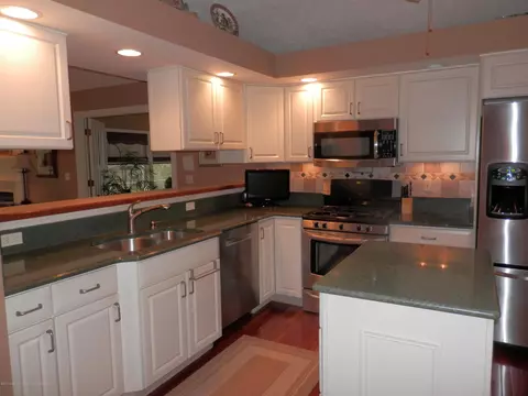 15353 Classic Dr, Bath, MI 48808 photo 8