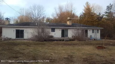12499 W Herbison Rd, Eagle, MI 48822 photo 5
