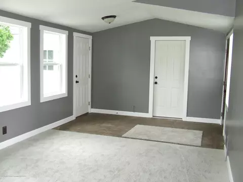 1837 E Cavanaugh Rd, Lansing, MI 48910 photo 6