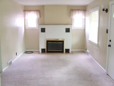 1837 E Cavanaugh Rd, Lansing, MI 48910 photo 7