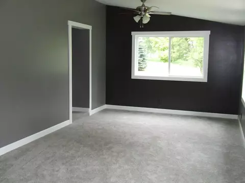 1837 E Cavanaugh Rd, Lansing, MI 48910 photo 3