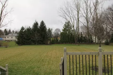 3902 Danbridge Rd, Lansing, MI 48906 photo 31