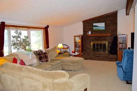1952 Bloomfield Dr, Okemos, MI 48864 photo 8