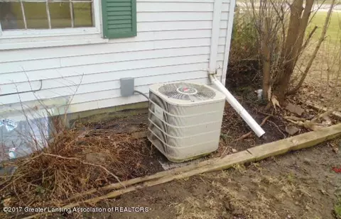 2020 Webster Rd, Lansing, MI 48917 photo 9