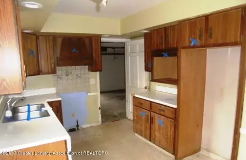 2020 Webster Rd, Lansing, MI 48917 photo 11