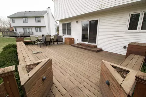 636 Earliglow Ln, Haslett, MI 48840 photo 18