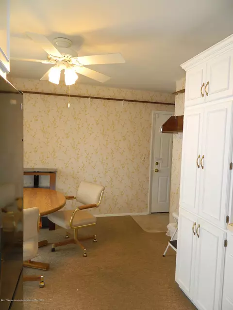 3330 Argyll Dr, Lansing, MI 48911 photo 9