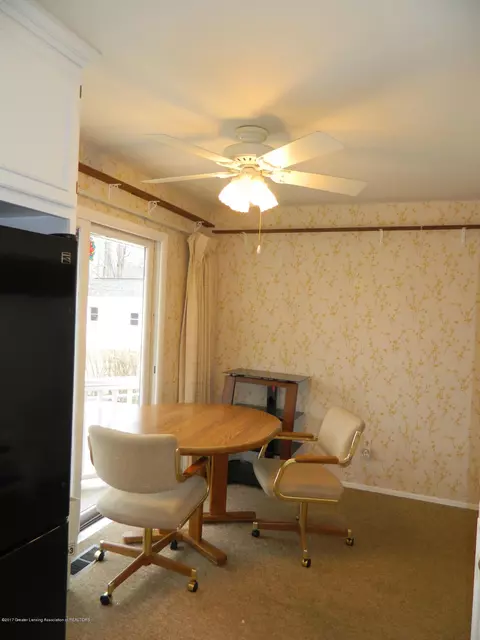 3330 Argyll Dr, Lansing, MI 48911 photo 8