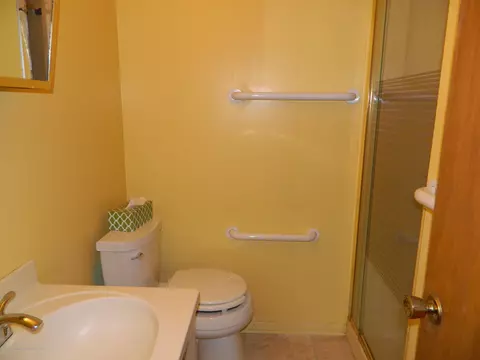 3330 Argyll Dr, Lansing, MI 48911 photo 4