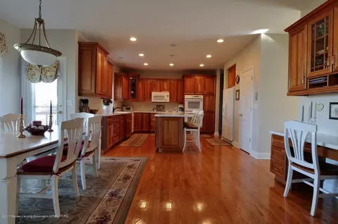 5542 Star Flower Dr, Haslett, MI 48840 photo 14