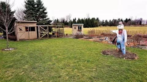 642 Harper Rd, Mason, MI 48854 photo 9