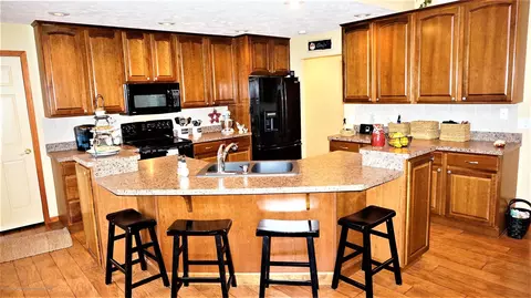 642 Harper Rd, Mason, MI 48854 photo 18