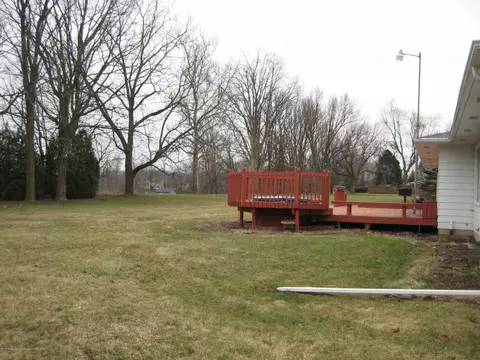 11888 E Andre Dr, Grand Ledge, MI 48837 photo 8