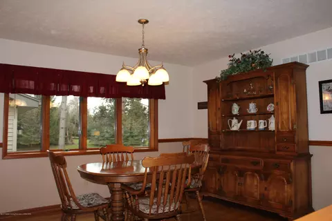 13909 Webster Rd, Bath, MI 48808 photo 8
