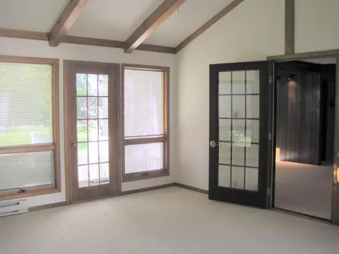 11881 E Andre Dr, Grand Ledge, MI 48837 photo 9