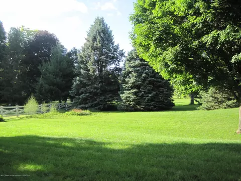 11881 E Andre Dr, Grand Ledge, MI 48837 photo 31