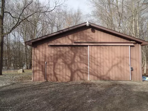 5350 Bradley Rd, Gregory, MI 48137 photo 2