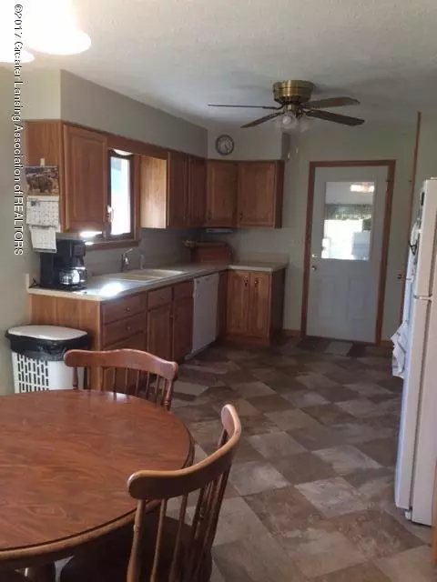 7445 W Maple Rapids Rd, Saint Johns, MI 48879 photo 3