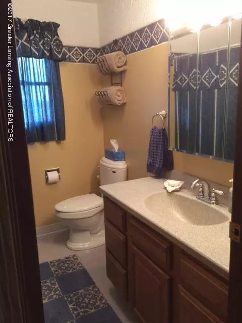 7445 W Maple Rapids Rd, Saint Johns, MI 48879 photo 9