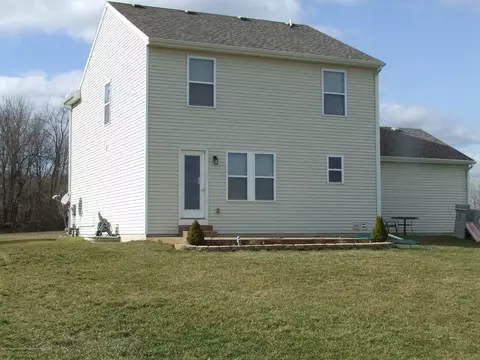 209 Primrose Ln, Mason, MI 48854 photo 16