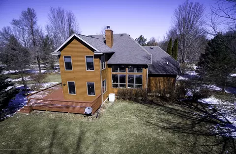 9822 Missaukee Ln, Haslett, MI 48840 photo 32
