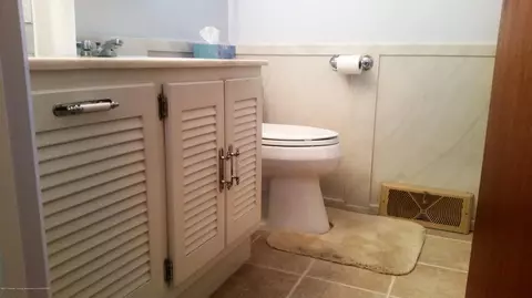 1908 Pleasant View Ave, Lansing, MI 48910 photo 11