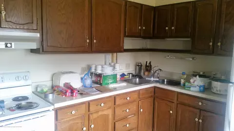 1908 Pleasant View Ave, Lansing, MI 48910 photo 10